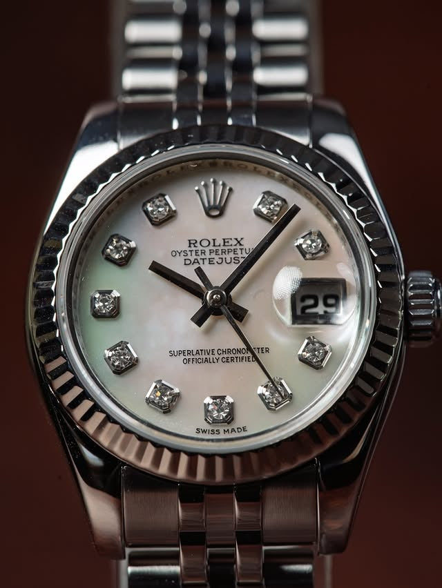 Rolex Lady-Datejust 26 — Mother of Pearl Diamond Dial